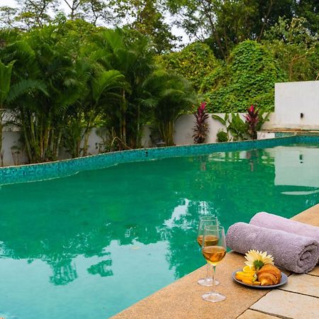 Eko Stay - Solace Villa I Charming Villa Close To Candolim Beach Exterior foto